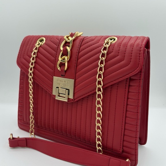 BADGLEY MISCHKA RED QUILTED CROSSBODY - Picture 5 of 5